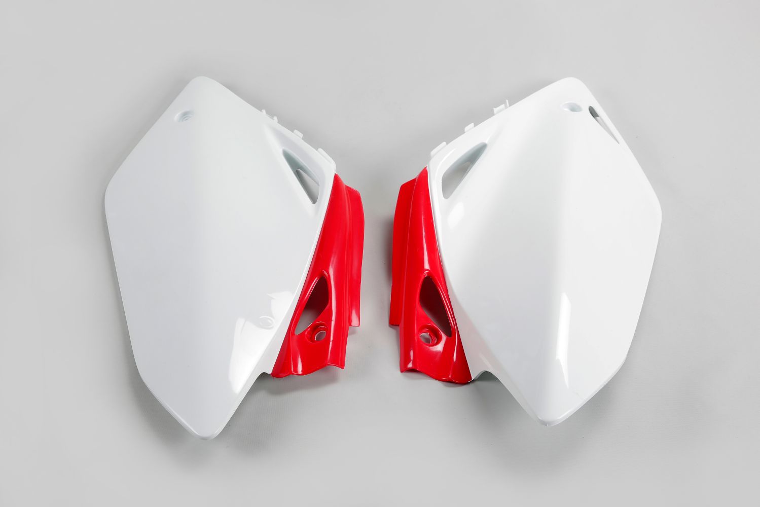Side number plates Honda CRF 450 R (05-06) white e red* HO03656-W