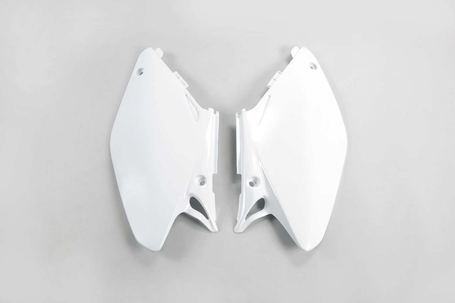Side number plates Honda CR 125 (05-07) white* HO03658-041