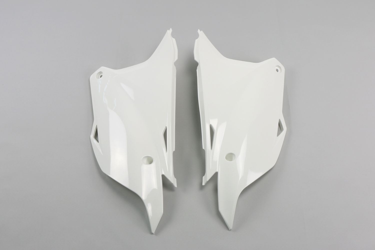 Side number plates Kawasaki KX 85 (14-26) white* KA04729-047