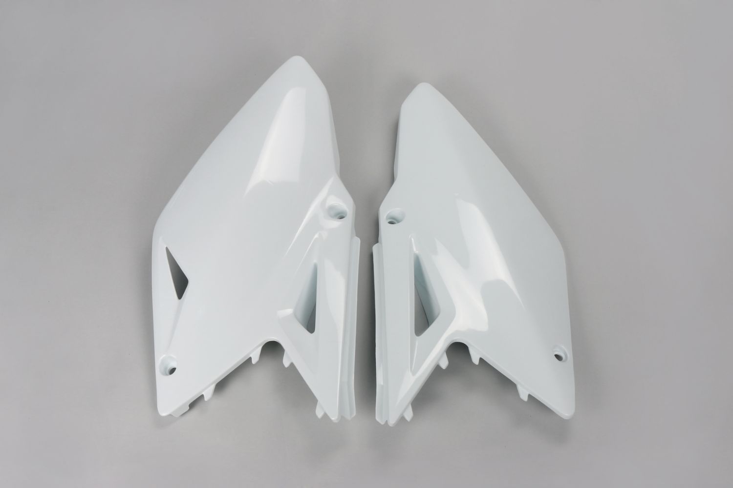 Side number plates Suzuki RMZ 450 (08-17) white* SU04918-041